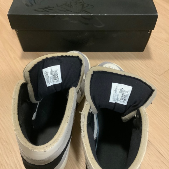 Air Jordan 1 Mid SE Craft "Cement Grey" - size 12 US / 11 UK - Picture 9 of 9